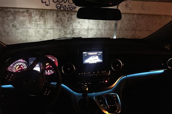 Private Luxury Transfer from or to Lisbon Airport
