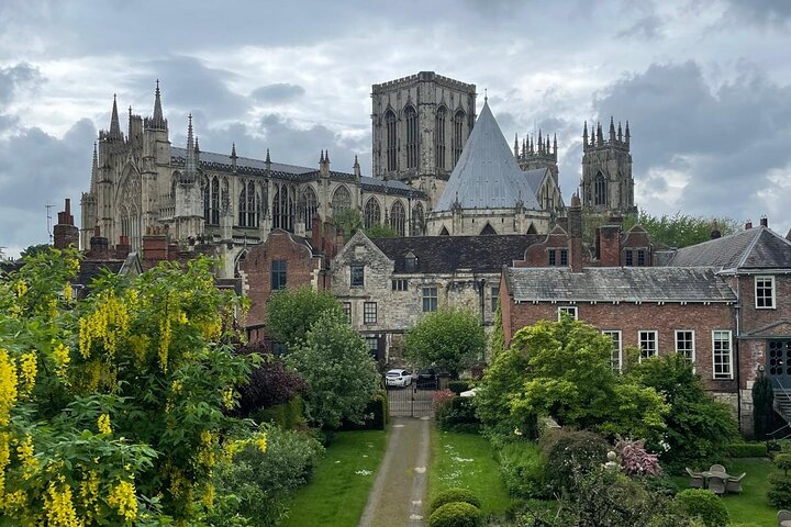 History and Hauntings Self Guided Tour in York