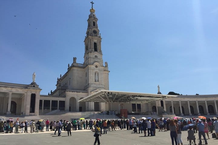 Private Tour 7 Days in Portugal including Lisbon, Fátima, Sintra, Porto, Évora..