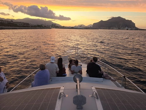 Sunset Boat Tour in Palermo at the Cave