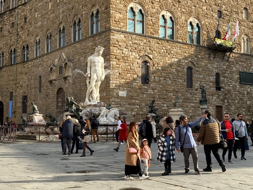 Mythology for children: Signoria square