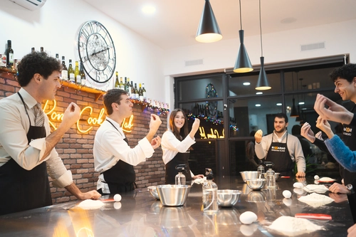 Rome: Fresh Pasta Class with Italian sauces and Wine tasting.