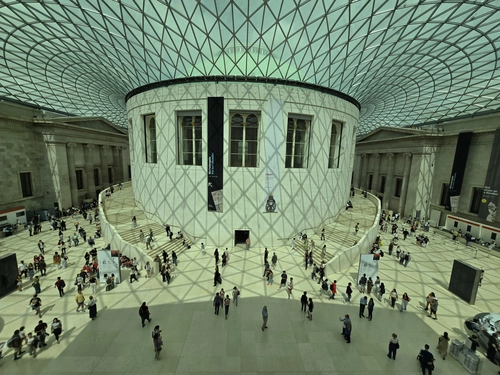 London: British Museum Guided Tour with Priority Timeslots, options for Headsets and Private Tours Available - English, Italian, Chinese, French