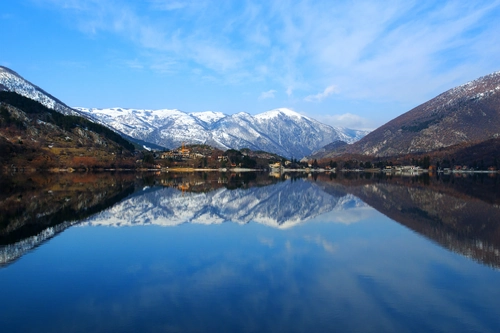 Deer Tour in Villalago plus Lake