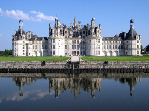 Loire Valley 3 Best Castles with Wine Tasting Private Day Trip from Paris