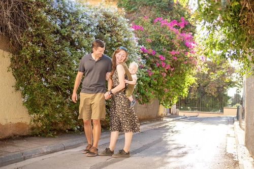 Historic Athens Walk-and-Pose tour