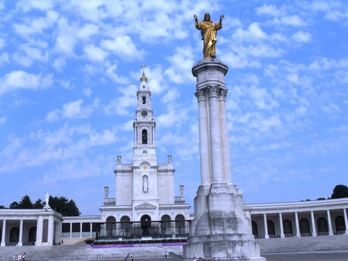 FÁTIMA, BATALHA, NAZARÉ and ÓBIDOS - FD PRIVATE TOUR
