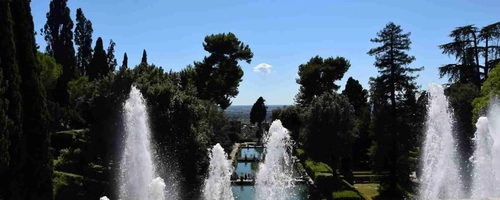 Guided Tour of Tivoli, Hadrian's Villa and Villa d'Este | Private Tours