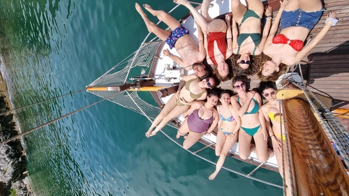Palermo: boat tour among caves and breathtaking landscapes