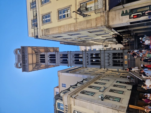 Discover Lisbon Walking Tour (includes coffee break with free coffee and pastries)