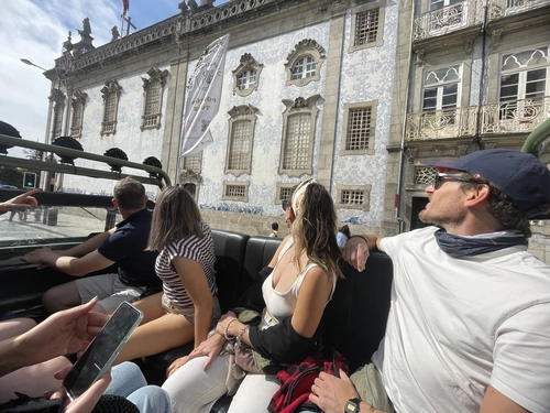 Porto from a new perspective: Historical sites & Douro views
