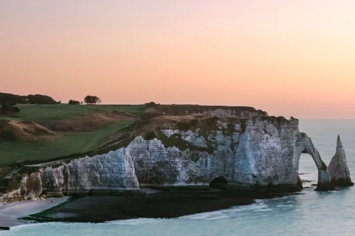 Coastal Escape to Etretat and Honfleur from Le Havre