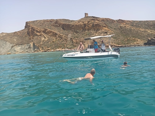 Boat Rental with Skipper