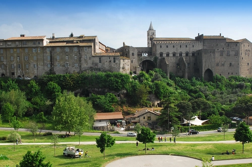 Viterbo The City of Popes