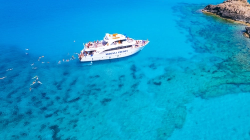 Protaras: Medusa Chill-Out Cruise to Blue Lagoon & Sea Caves