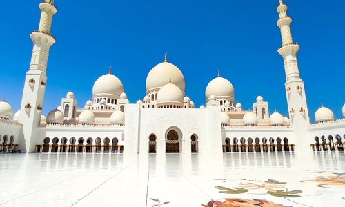 Evening Abu Dhabi City Tour with Corniche and Mosque Visit