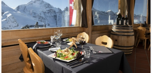 From Como: Bernina Red Train and Lunch with Mountain View