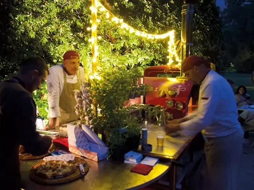 Pizza Live Experience