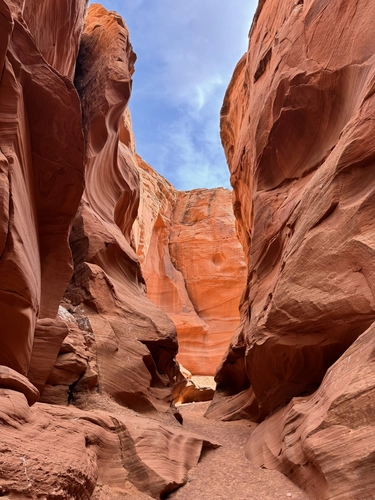 Page: Hogan Upper Antelope Canyon Guided Hiking Tour
